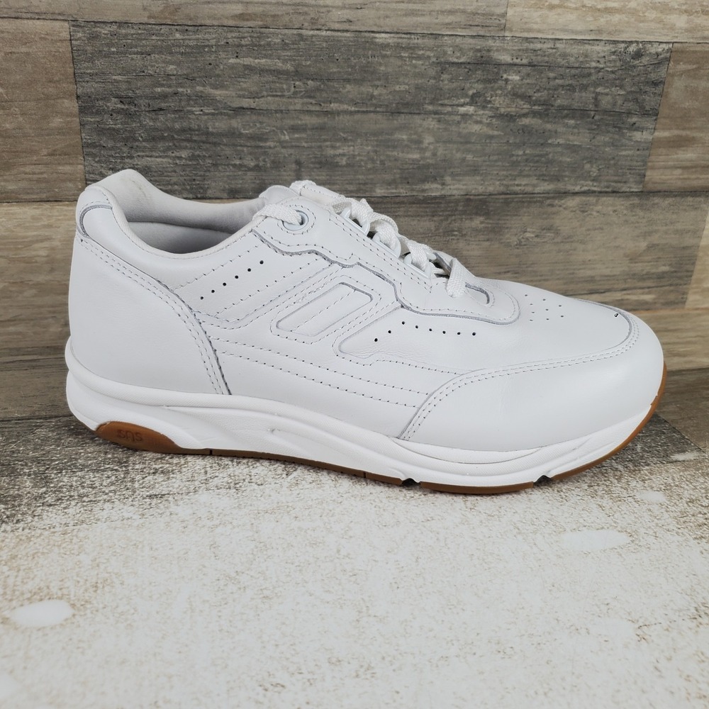 SAS Tour II Womens Shoes Sz 8 3W Triple Wide Chalk Leather Lace Up Sneakers